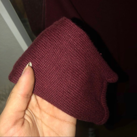 Michael Kors maroon sweater - Picture 4 of 4